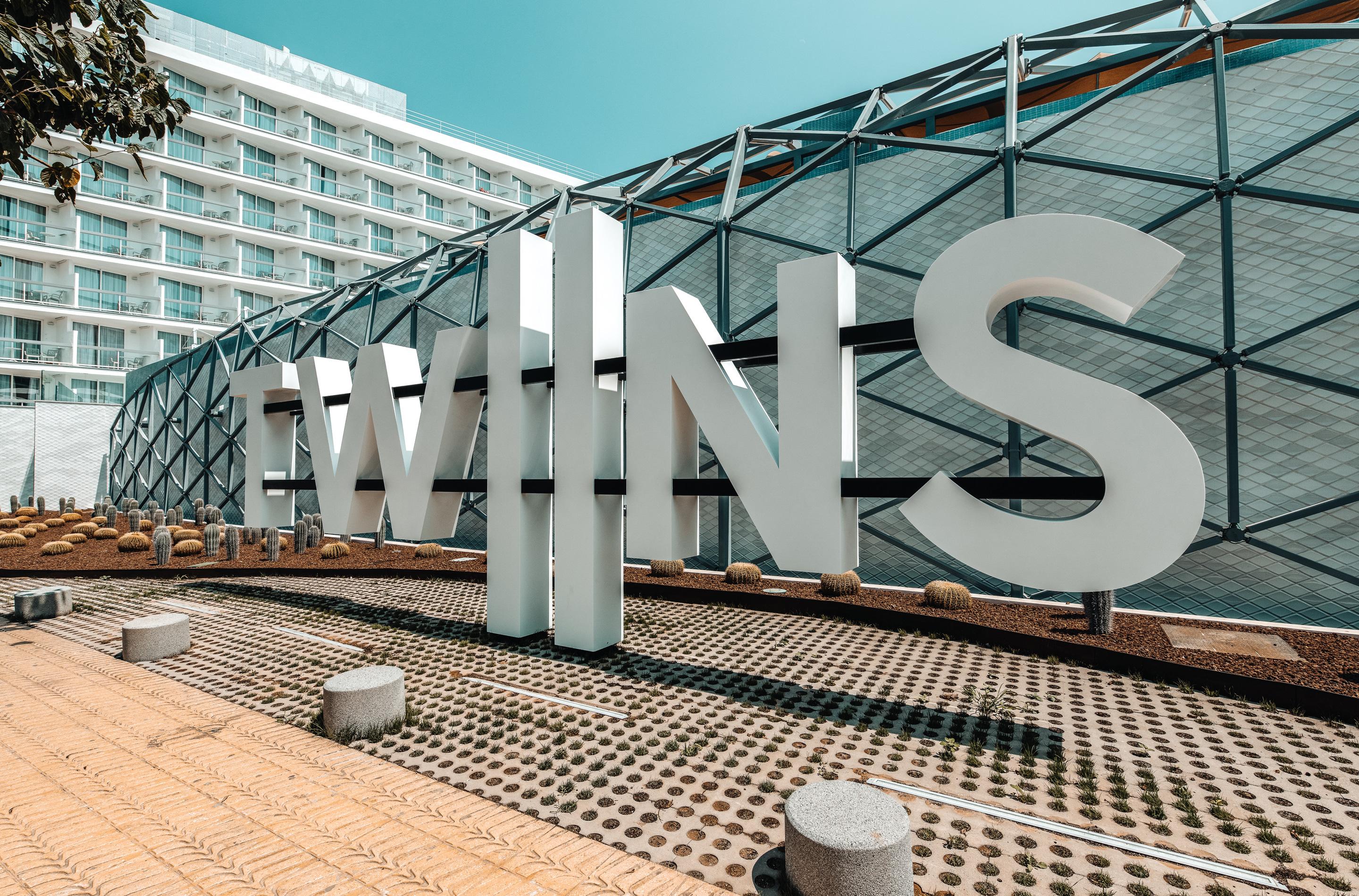 普拉亚登博萨 The Ibiza Twiins - 4* Sup酒店 外观 照片